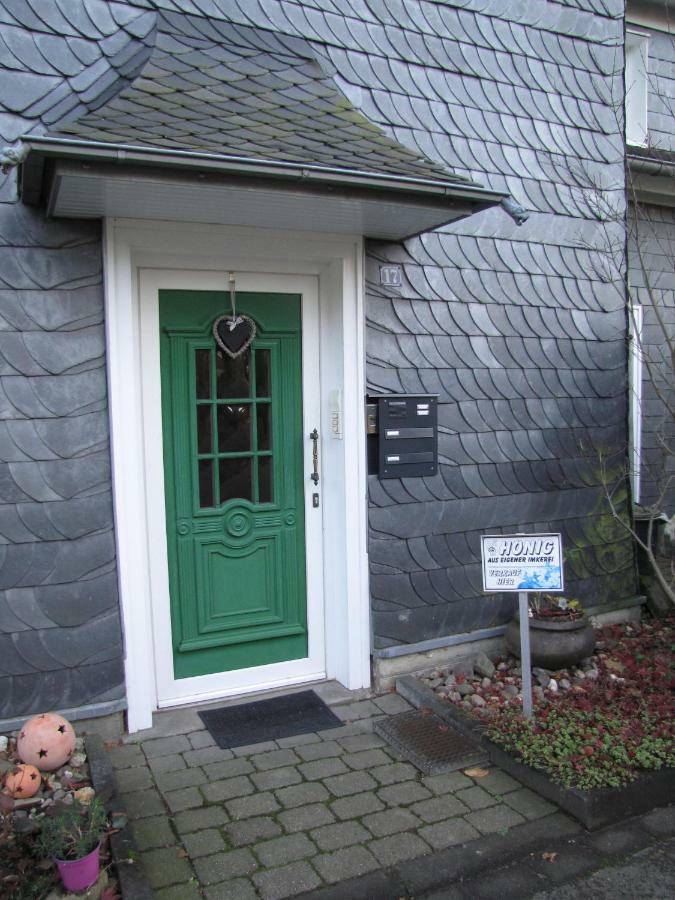 Zum Schieferhaus Leilighet Wermelskirchen Eksteriør bilde